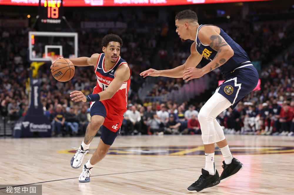 通过自然融 通过自然融